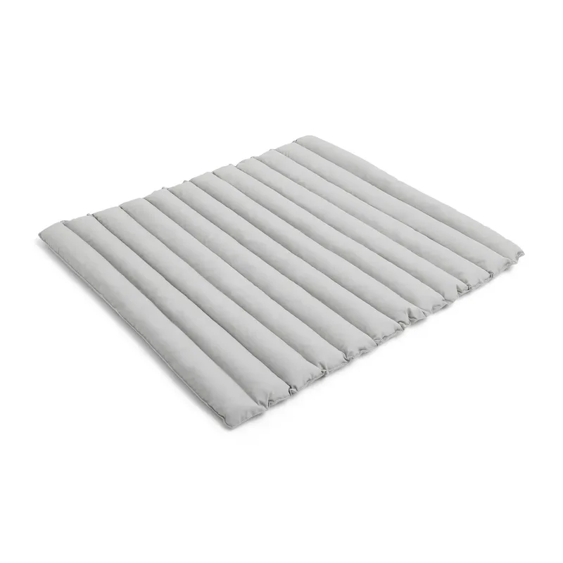 Palissade Lounge Sofa Soft Quilted Sitzpolster Sky grey från HAY – produktbild