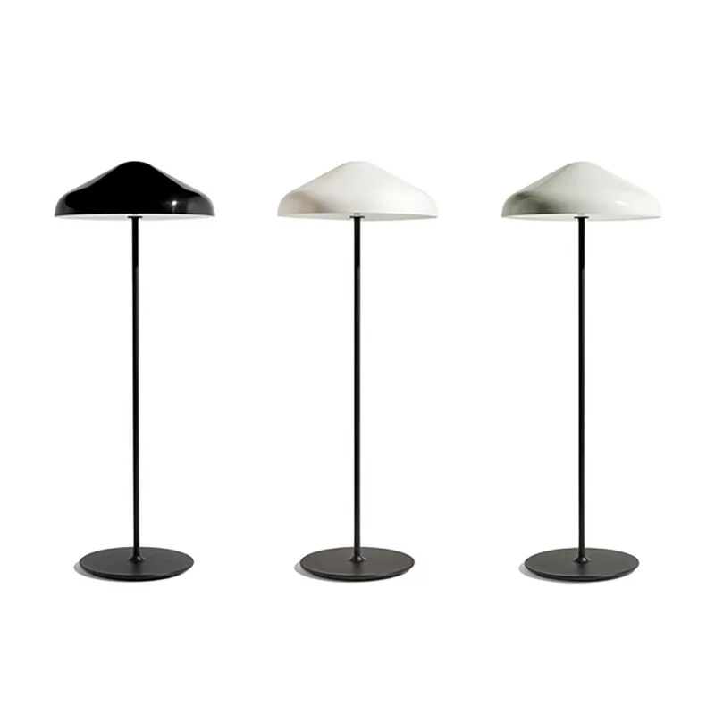 Pao Steel Vloerlamp Cream White van HAY – productfoto