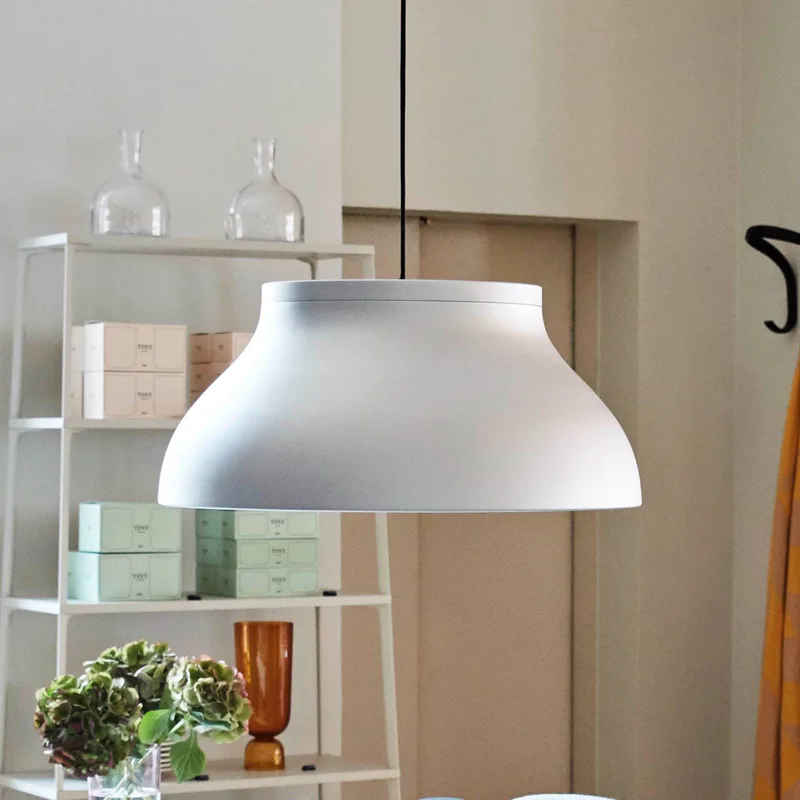 PC L hanglamp met diffusor by HAY in Aluminium – product photo
