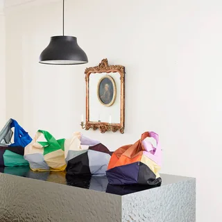 PC M hanglamp met diffusor by HAY in Black – product photo 2 of 5