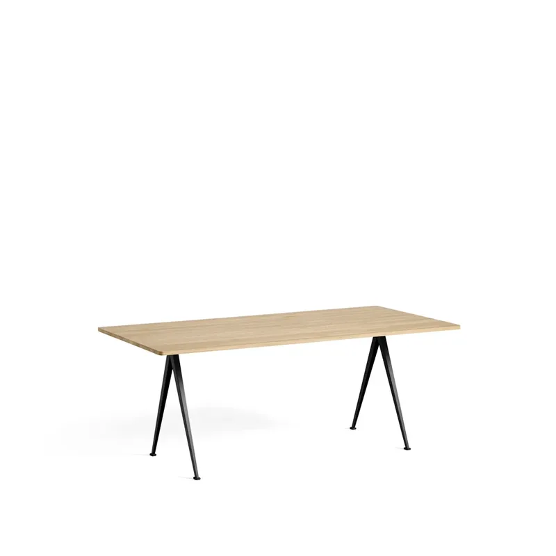 Pyramid 02 Esstisch Oak matt lacqured-190x85cm-schwarz Stahlgestell de HAY – photo du produit