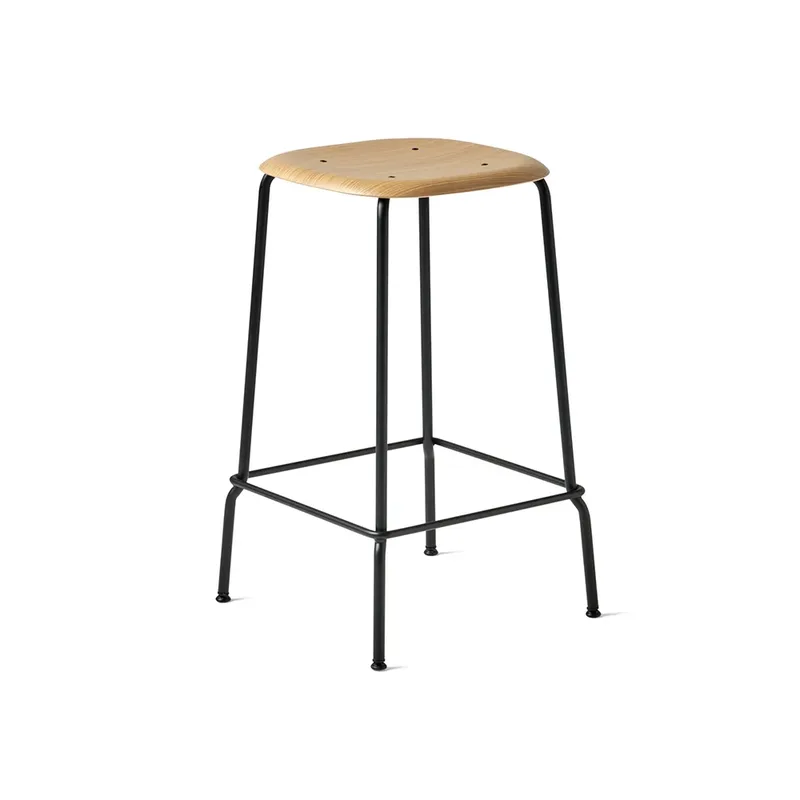 Soft Edge 30 Low Barhocker Oak-schwarzes Stahlgestell van HAY – productfoto