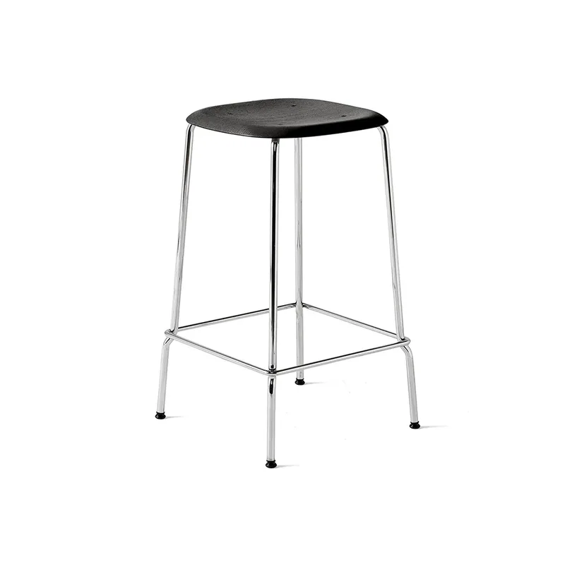 Soft Edge 30 Low Barhocker Schwarze Eiche-Chromgestell by HAY – product photo