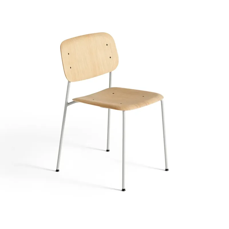 Soft Edge 40 Stuhl Oak-soft grey Stahlgestell by HAY – product photo
