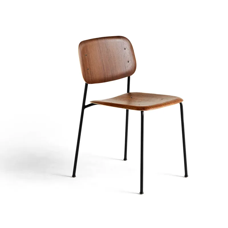 Soft Edge 40 Stuhl Smoked oak-schwarzes Stahlgestell van HAY – productfoto