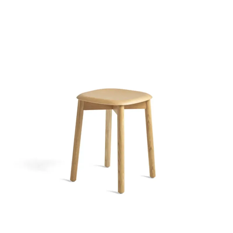 Soft Edge 72 Hocker Eiche-Eichen­gestell fra HAY – produktbillede