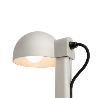 tafellamp Posto, zilver/grijs, hoogte 28 cm, E14, aluminium by HAY in Silver, Grey – product photo 4 of 5
