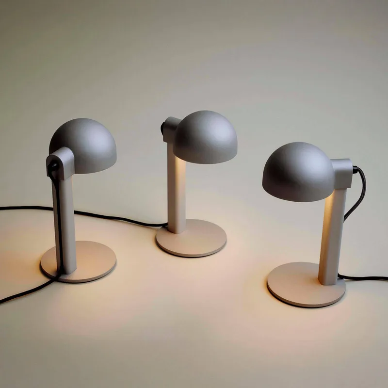 tafellamp Posto, zilver/grijs, hoogte 28 cm, E14, aluminium by HAY in Silver, Grey – product photo 5 of 5