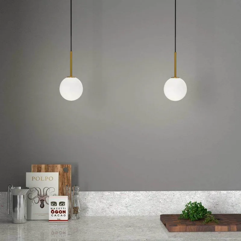 Ballon Hanglamp Satin Brass från Herstal – produktbild