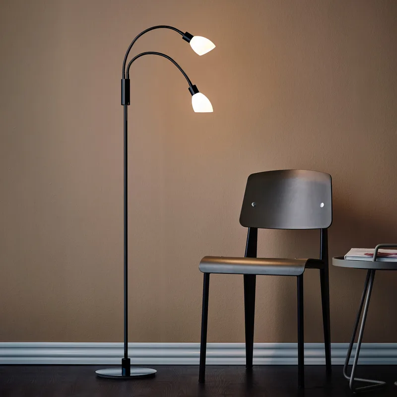 Cut 2 Vloerlamp Black/Opal från Herstal – produktbild