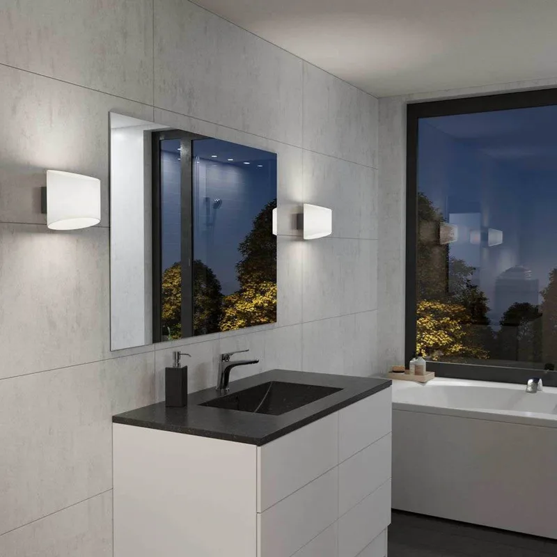 Evoke wandlamp IP44 ovaal antraciet/opaal de Herstal – photo du produit