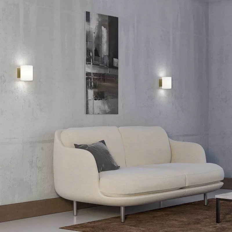 Evoke Wandlamp IP44 Small Satin Brass/Opaal by Herstal – product photo