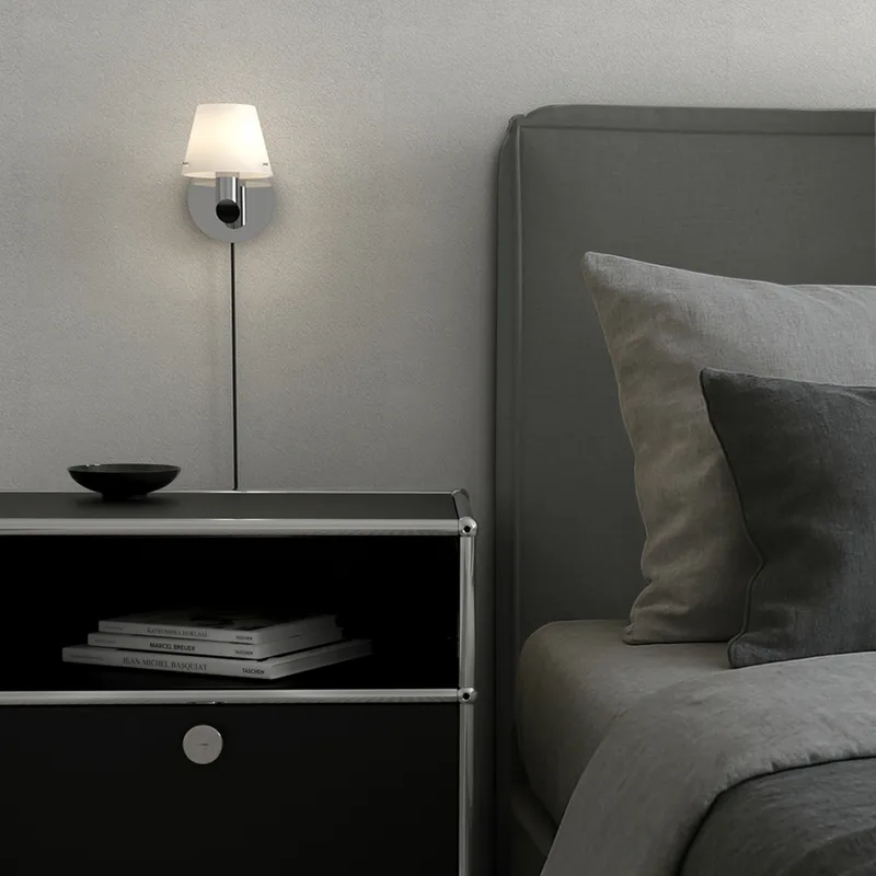 Gil wandlamp, chroomkleurig, Ø 10 cm, stekker by Herstal – product photo