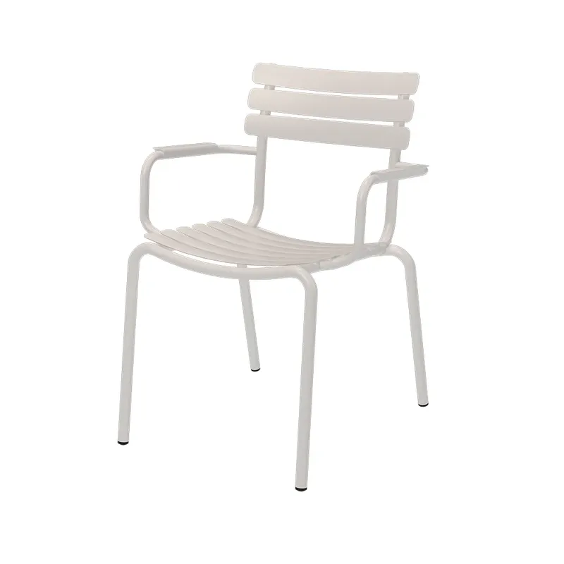 ALUA Sessel off-white von Houe – Produktfoto