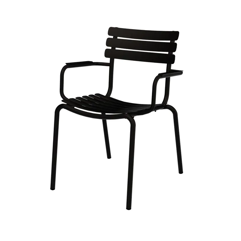 ALUA Sessel schwarz von Houe – Produktfoto