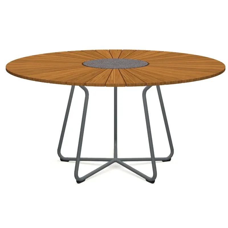 Circle Esstisch 150 cm Aluminium / Bambus von Houe – Produktfoto