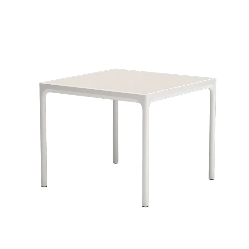 FOUR Aluminiumplatte 90x90 cm weiß von Houe – Produktfoto