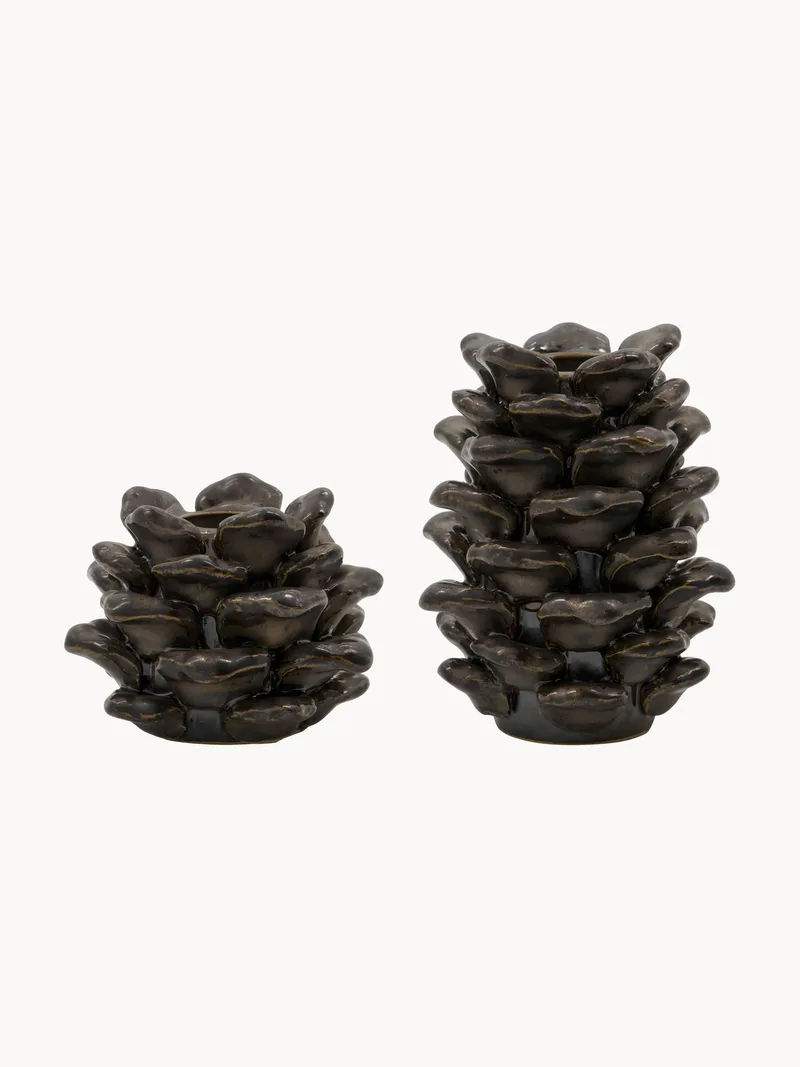 Handgemaakte kerstkandelaars Cone, 2-delig van House Doctor – productfoto