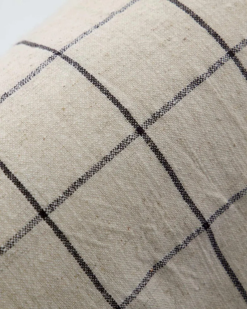 Kussenhoes Join beige 50x50cm by House Doctor in [gid://shopify/Metaobject/296204665167,gid://shopify/Metaobject/297300001103] – product photo