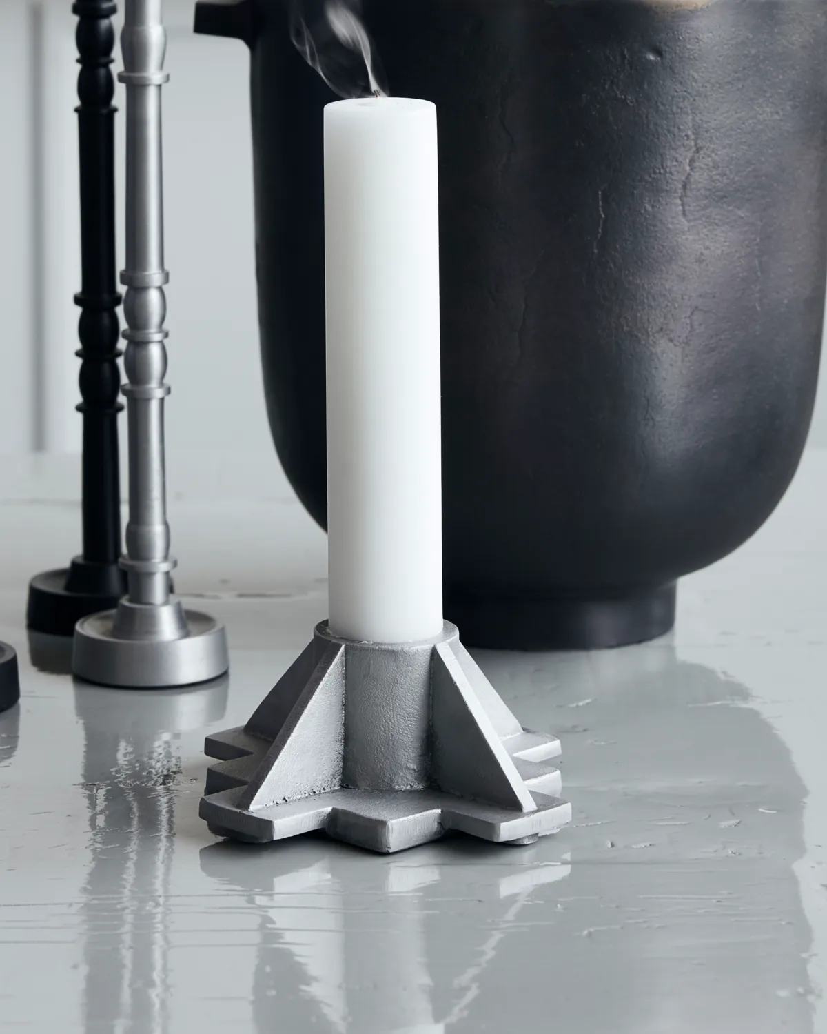Lysestage, Castle, Antik aluminium by House Doctor – product photo