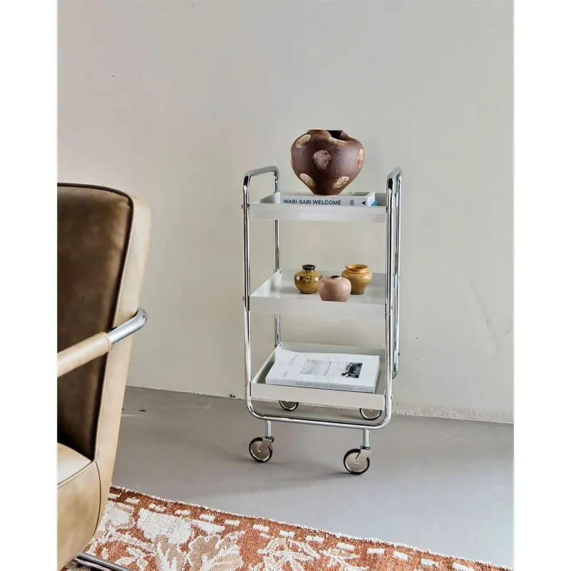 Servierwagen mit abnehmbaren Tablett Off-white-crome fra House Doctor – produktbillede 2 af 2