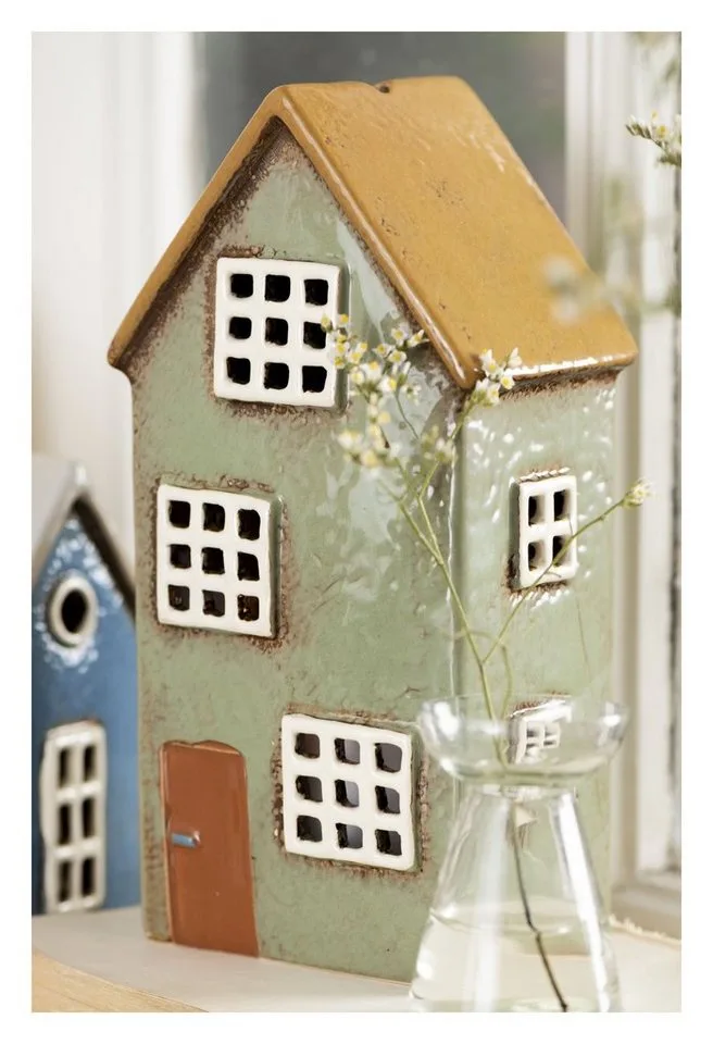 Kerzenhalter Lichterhaus Teelichthalter Teelichthaus Windlicht Haus H21cm Ib by Ib Laursen in Grün – product photo