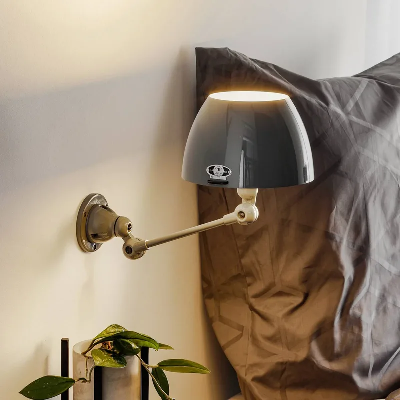 Aicler AIC701 scharnier-wandlamp van Jieldé in Grijs – productfoto