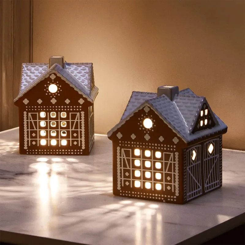 Gingerbread Lichthaus Christmas barn 11,5 cm de Kähler – photo du produit 4 sur 5