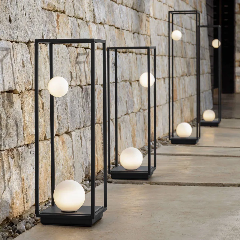Abachina LED vloerlamp IP65 70cm zwart van Karman in Zwart, Wit – productfoto