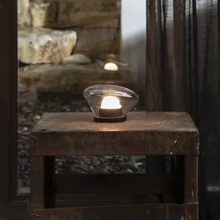 Agua LED-bordslampa Ø13 cm, glas klar från Karman i Svart, Helder – produktbild 1 av 5