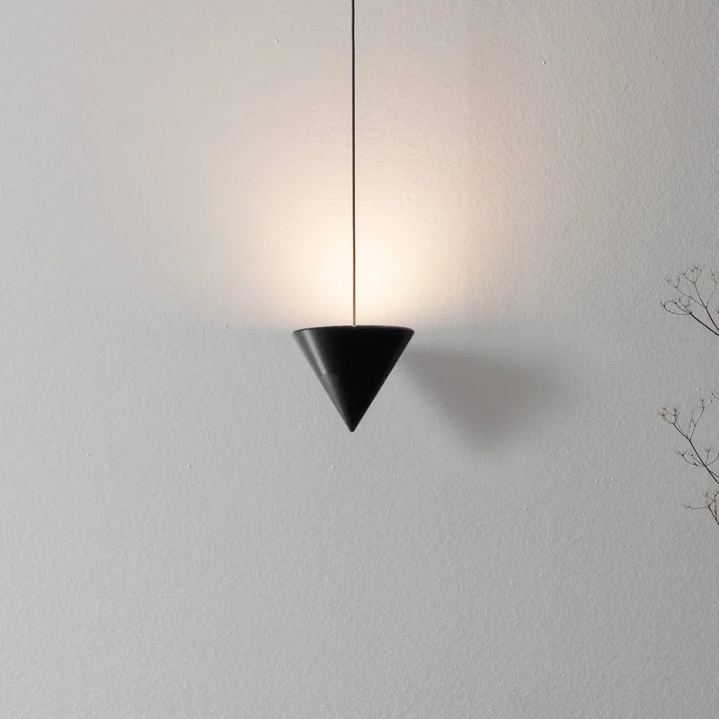 Filomena LED vloerlamp 1-lamp Ø 11cm 2.700K by Karman in Mat zwart – product photo