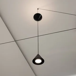 Filomena LED vloerlamp 2-lamps 2.700K van Karman in Mat zwart – productfoto 1 van 5