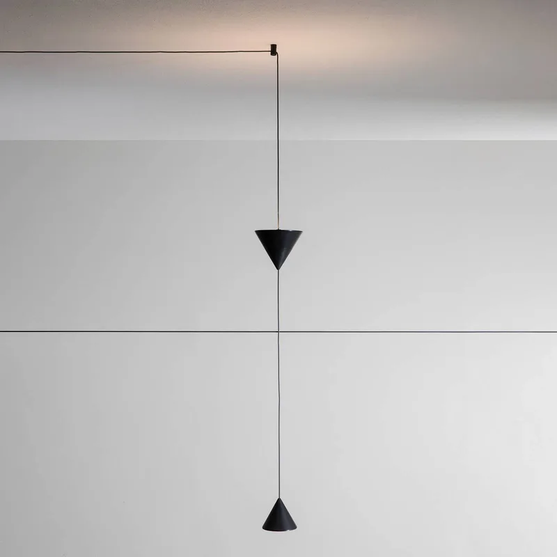 Filomena LED wandlamp 2.700K 4-lamps van Karman in Mat zwart – productfoto