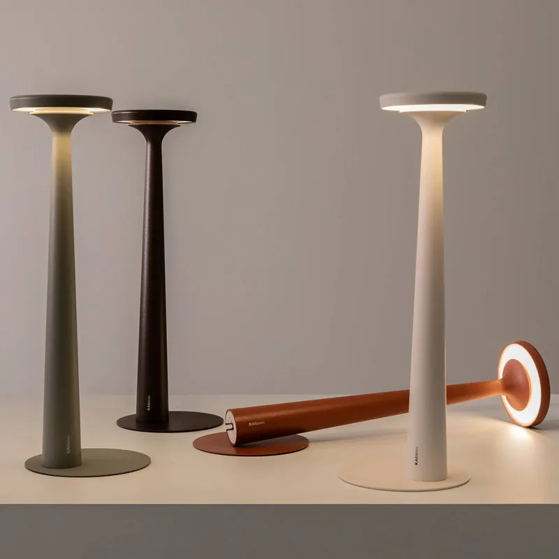 LED tafellamp Papiria, CCT de Karman en Bruin mat – photo du produit
