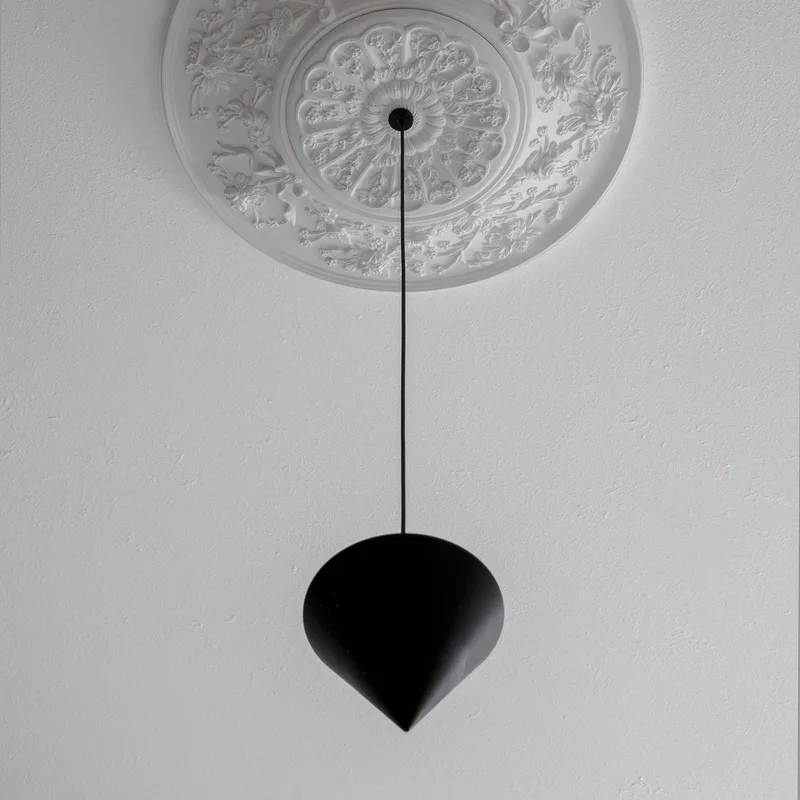 Moonbloom LED hanglamp 1-lamp Ø40cm 2.700K van Karman in Matzwart, Wit – productfoto