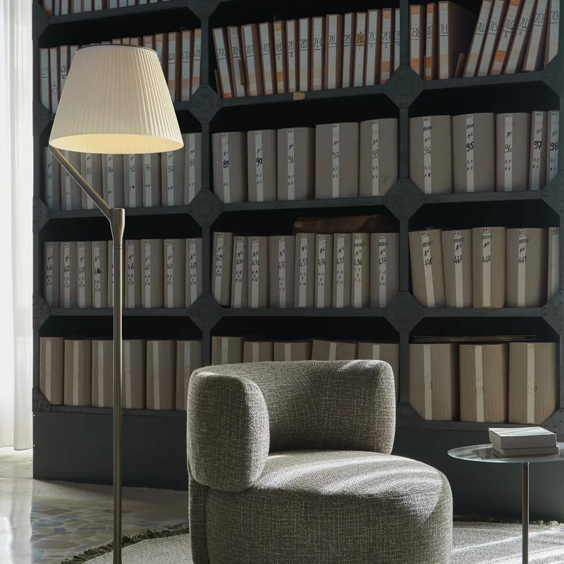 Angelo Stone vloerlamp Golden - Kartell - Woonkamer - Designer - Aluminium - Met lampenkap de Kartell – photo du produit