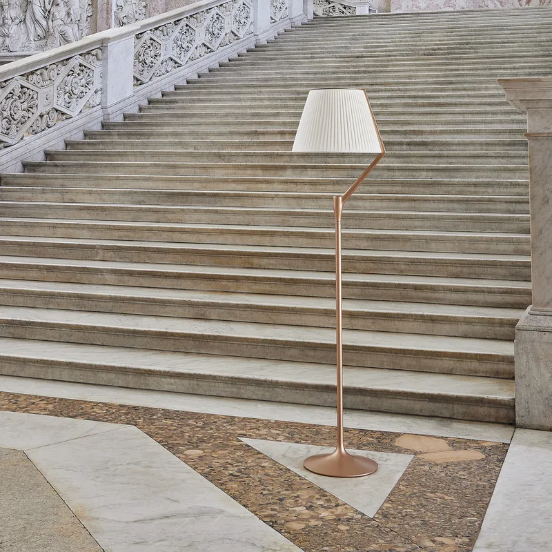 Angelo Stone vloerlamp koper - Kartell - Woonkamer - Designer - Aluminium - Met lampenkap by Kartell – product photo