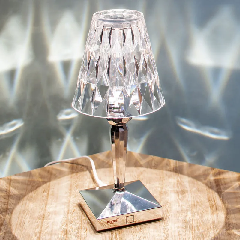 Battery Portable Taffellamp IP54 Chroom - Kartell - Woonkamer - Designer - Kunststof - Met lampenkap by Kartell – product photo