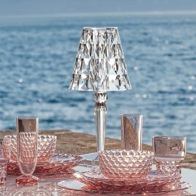 Big Battery Portable Taffellamp IP54 Crystal - Kartell - Woonkamer - Designer - Kunststof - Met lampenkap