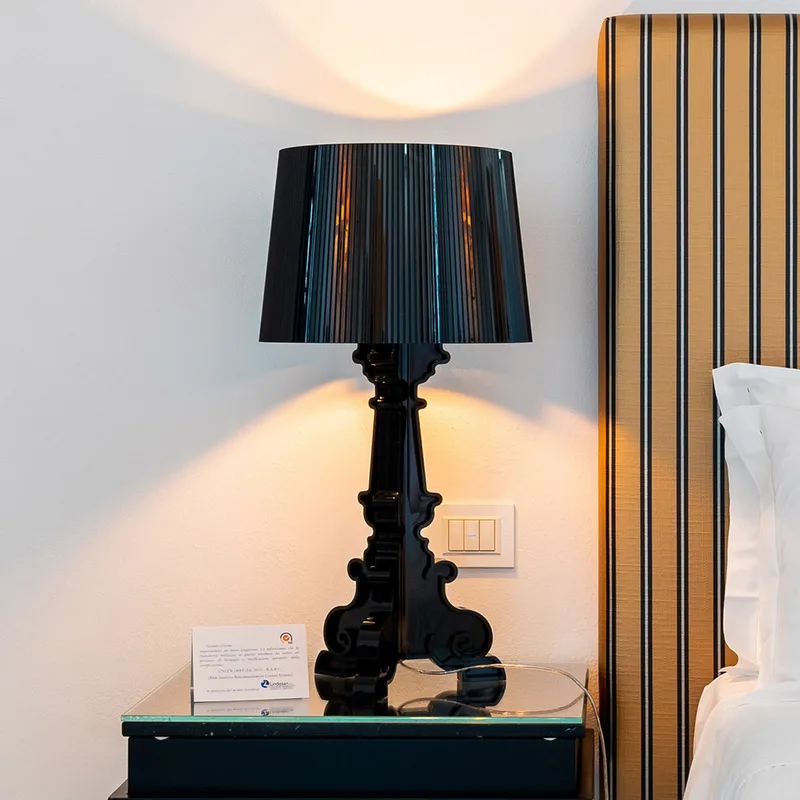 Bourgie Tafellamp Zwart - Kartell - Woonkamer - Designer - Kunststof - Met lampenkap by Kartell – product photo