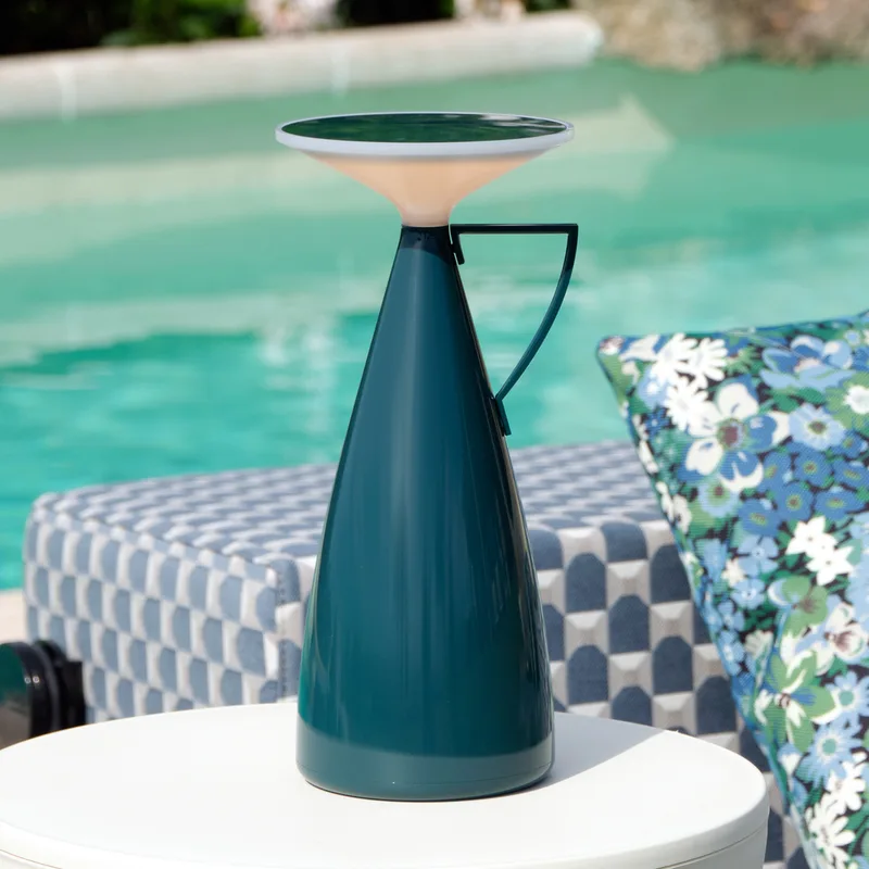 Camomille LED tafellamp op batterijen, petrol, hoogte 24 cm - Kartell - Woonkamer - Designer - Kunststof - 1 lamp by Kartell – product photo