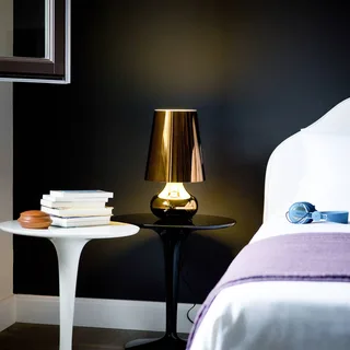 Cindy tafellamp donker goud by Kartell – product photo 2 of 4
