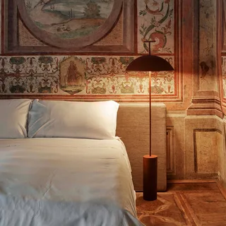 Geen-A vloerlamp Black van Kartell – productfoto 2 van 2