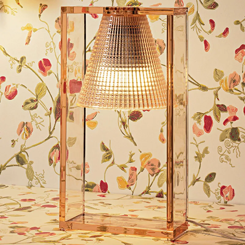 Light-Air Tischleuchte van Kartell in Rosa – productfoto