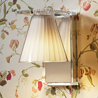 Light Air wandlamp beige van Kartell – productfoto 1 van 4
