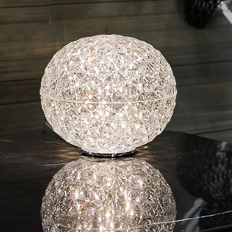 Planet Tafellamp Small Kristal - Kartell - Woonkamer - Designer - Kunststof - Bol by Kartell – product photo