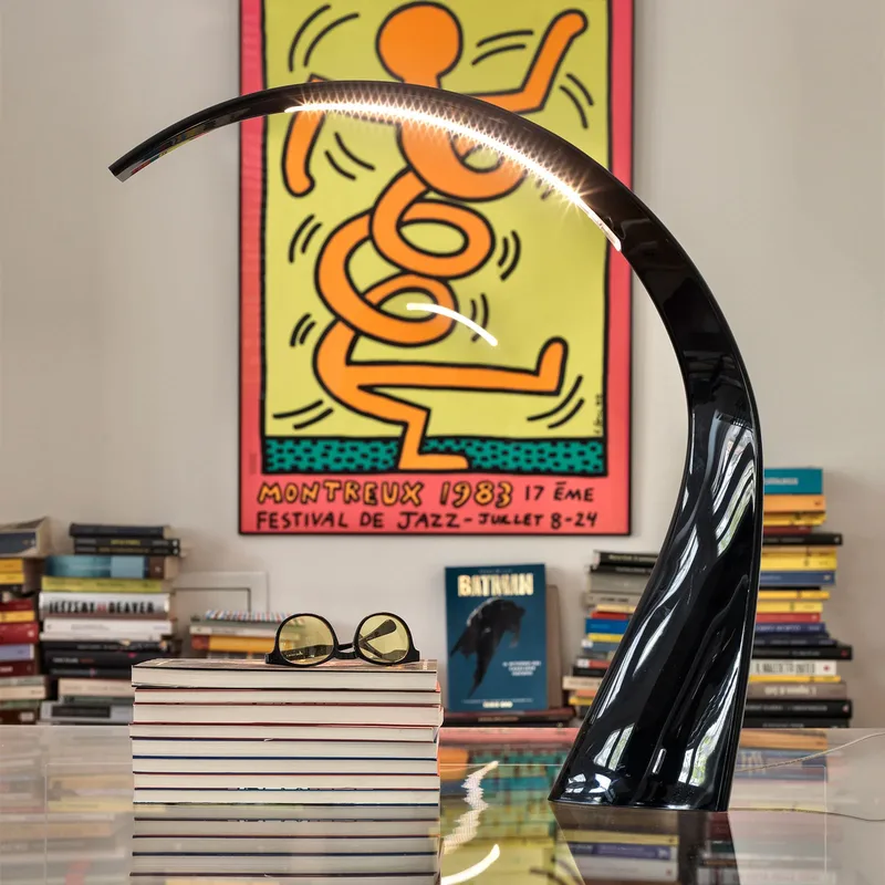 Taj LED tafellamp Zwart - Kartell - Woonkamer - Designer - Kunststof - Rond von Kartell – Produktfoto
