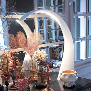 Taj Mini LED tafellamp Wit by Kartell – product photo 2 of 4