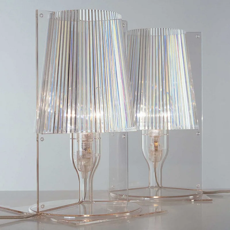 Take Tafellamp Kristal - Kartell - Woonkamer - Designer - Kunststof - Met lampenkap by Kartell – product photo