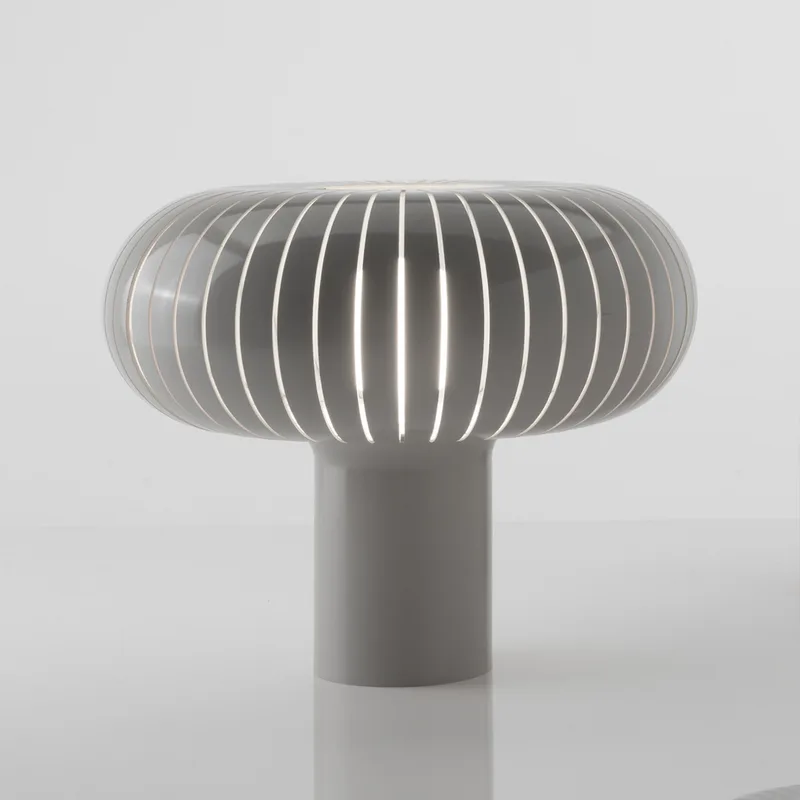Teresa tafellamp Dove Gray - Kartell - Woonkamer - Designer - Kunststof - Met lampenkap von Kartell – Produktfoto